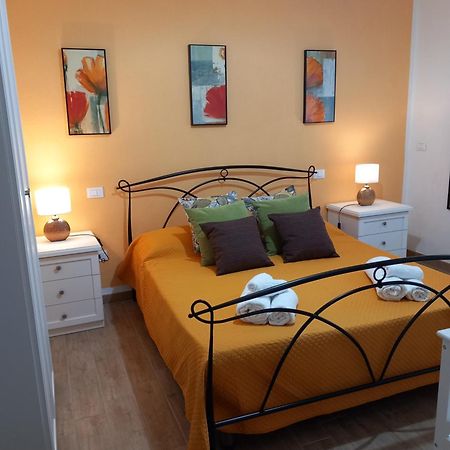Bed and Breakfast Divina Cuspide Guspini Exterior foto