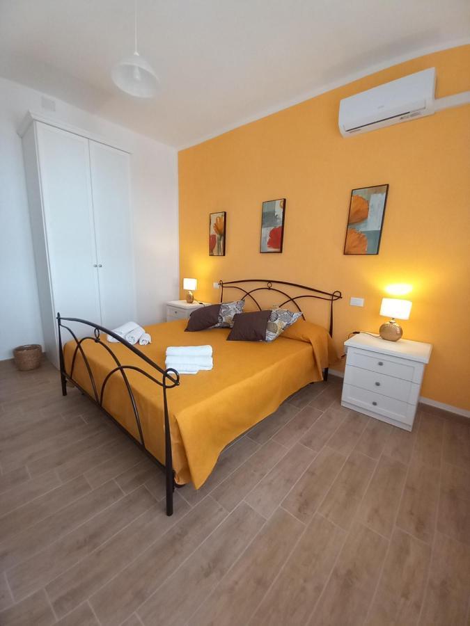 Bed and Breakfast Divina Cuspide Guspini Exterior foto
